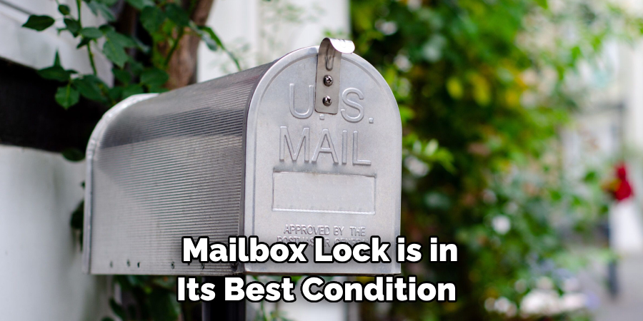  Mailbox Lock is in Its Best Condition 