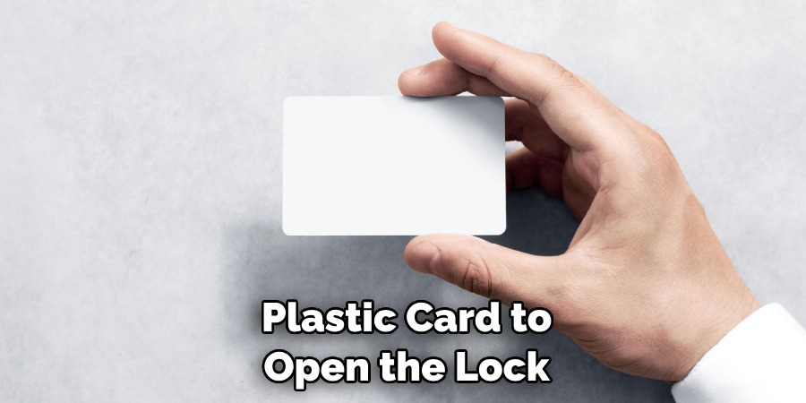  Plastic Card to Open the Lock