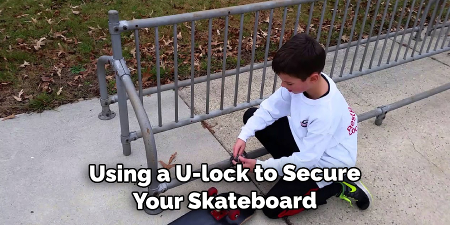 Using a U-lock to Secure Your Skateboard