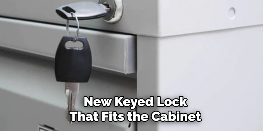 New Keyed Lock That Fits the Cabinet