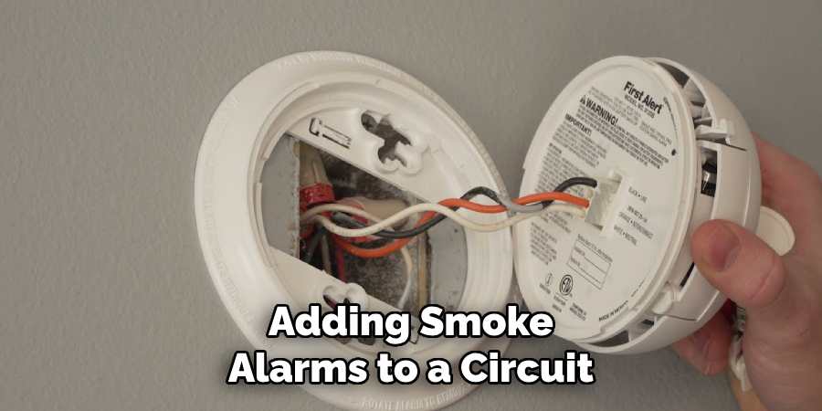 Adding Smoke Alarms to a Circuit