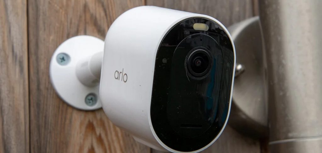 How to Turn Arlo Camera on