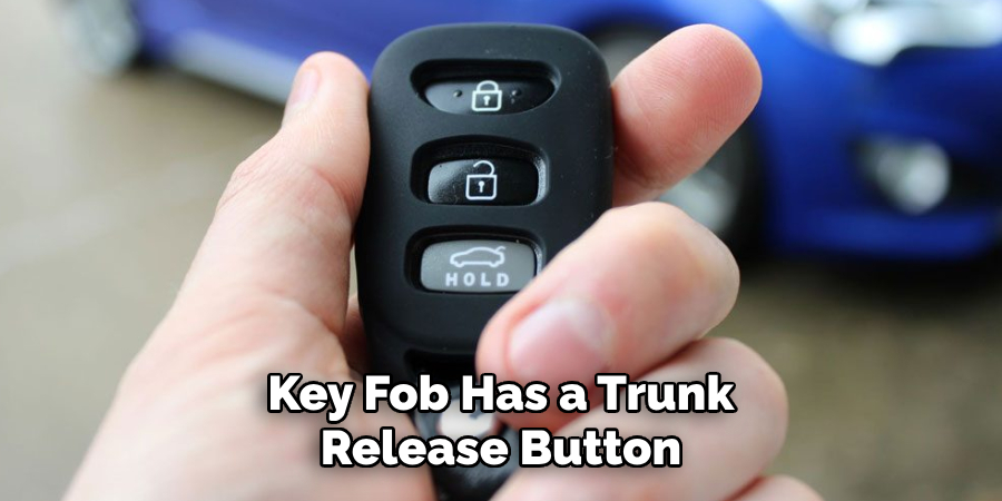 Key Fob Has a Trunk Release Button