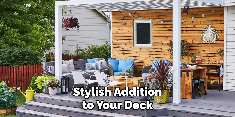 Stylish Addition to Your Deck