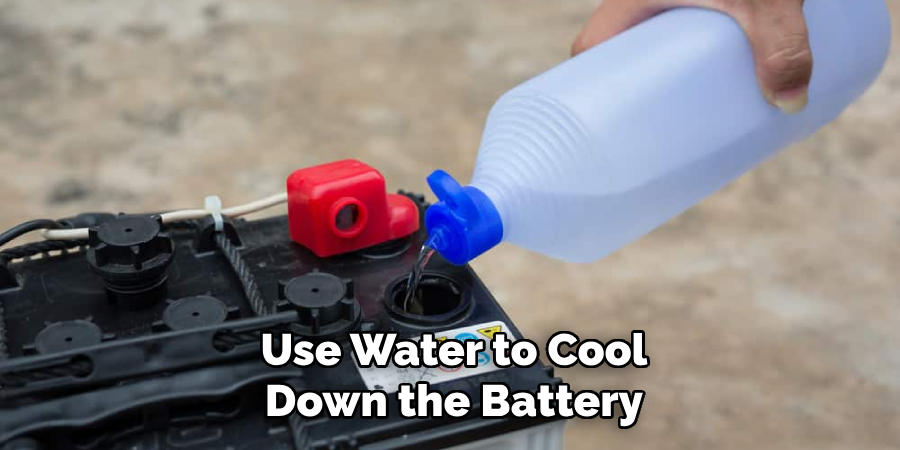 Use Water to Cool
Down the Battery