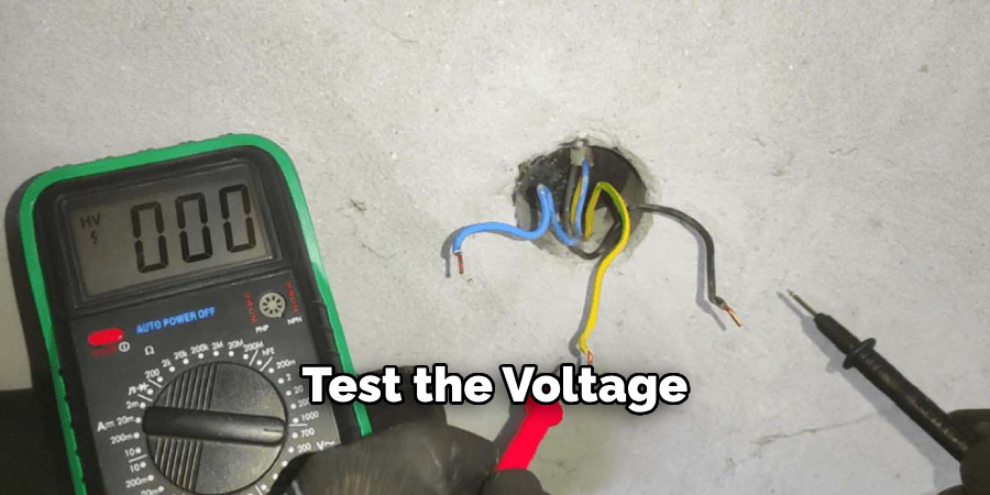 Test the Voltage