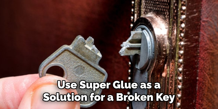 Use Super Glue as a Solution for a Broken Key