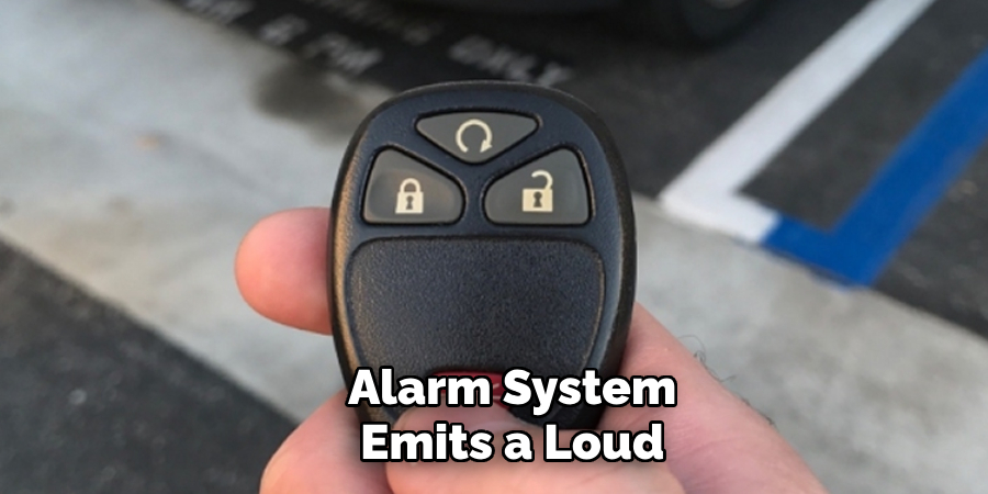 Alarm System
Emits a Loud