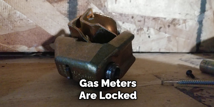 Using a Lock Picking Tool