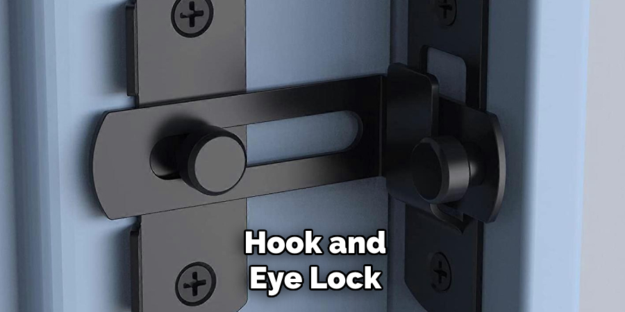 Hook and Eye Lock