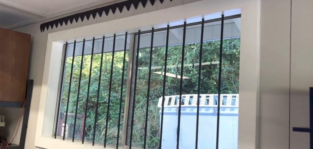 How to Remove Security Bars from Windows