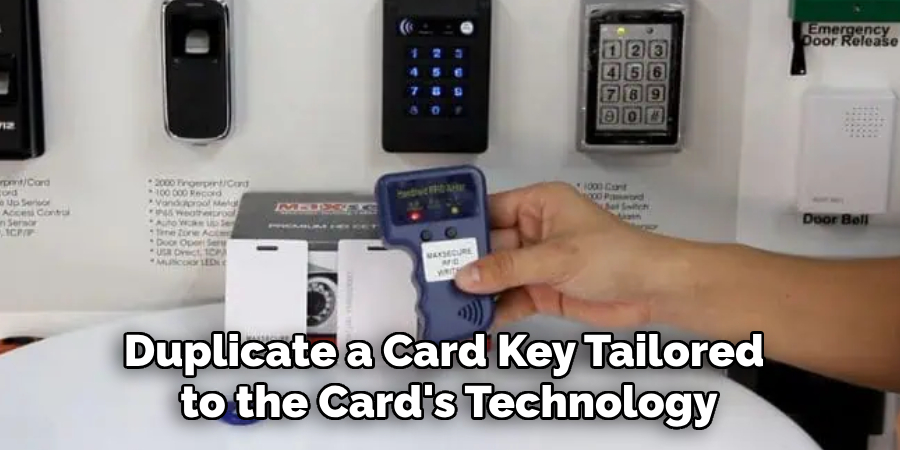 Duplicate a Card Key Tailored to the Card's Technology