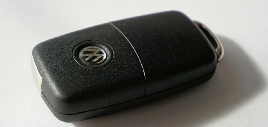 How to Open Infiniti Key Fob