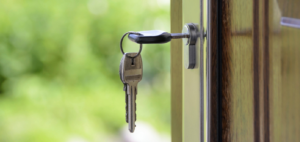 How to Fix a Door That Won't Lock