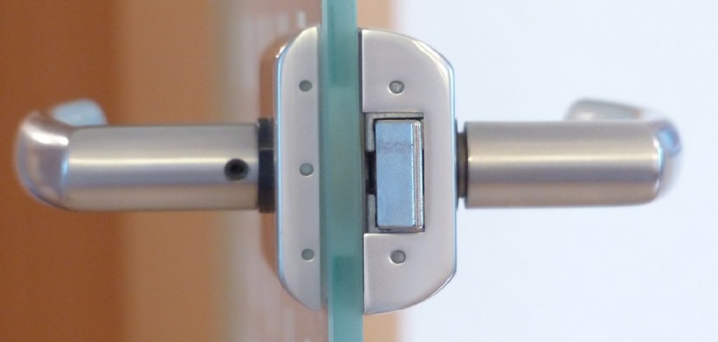 How to Replace Exterior Door Lock