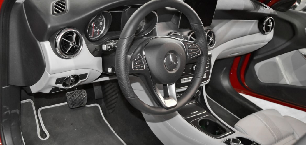 How to Lock a Steering Wheel