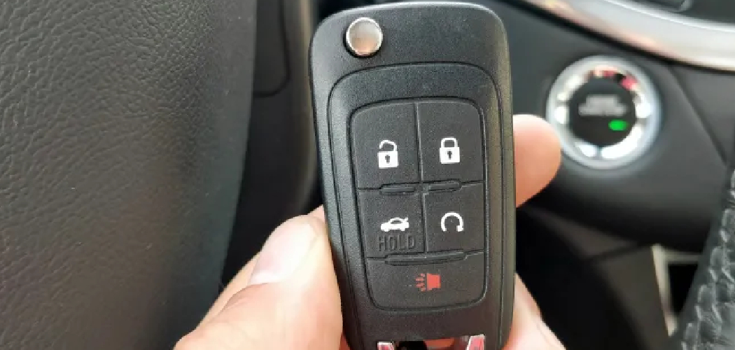 How to Open a Suburban Key Fob 